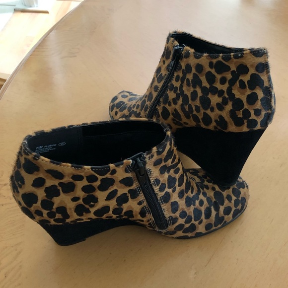 AEROSOLES Shoes - Aerosoles Leopard Wedge Booties AEROSOLES Shoes - Aerosoles Leopard Wedge Booties